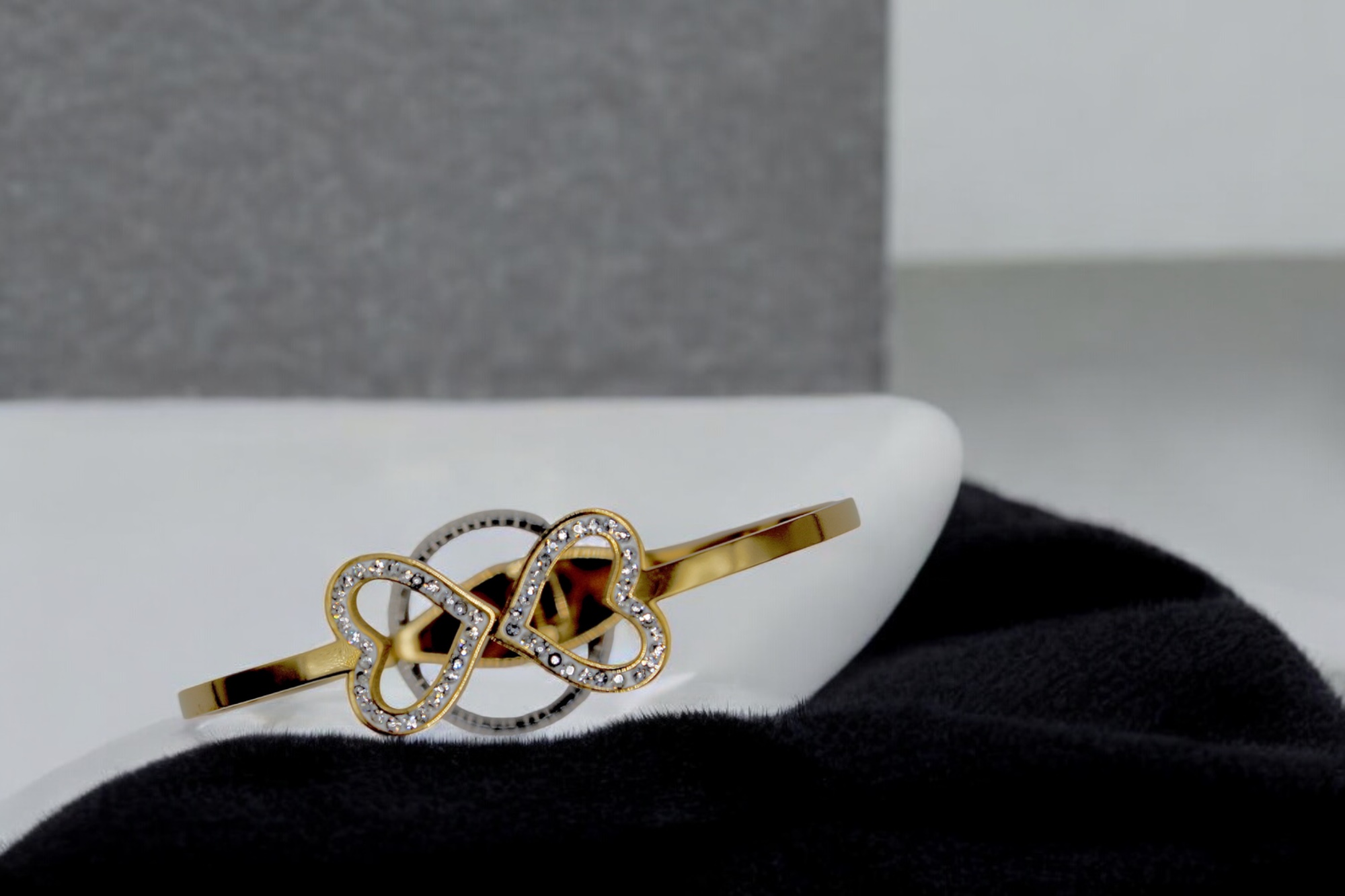 TWO HEARTED BRACELET