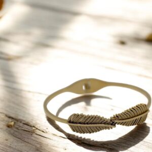 LEAF BRACELET