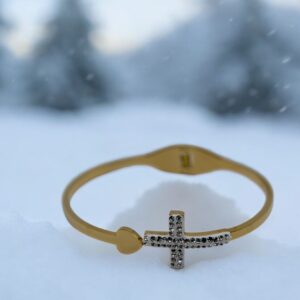 CROSS BRACELET