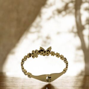 FLOWER WITH BUTTERFLY BRACELET