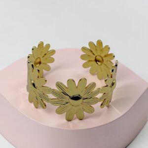 Daisy Flower Gold Cuff Bracelet for Women