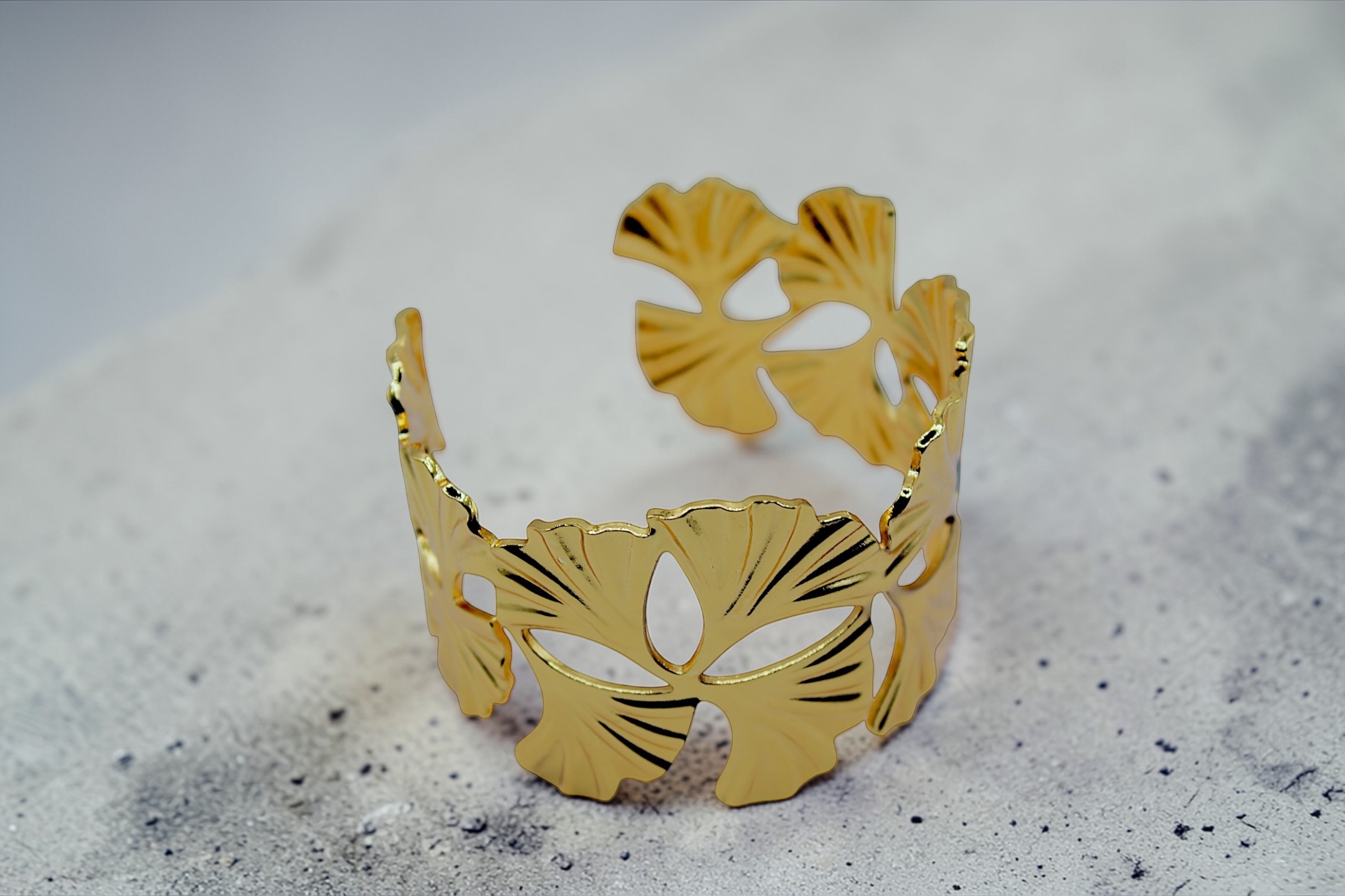 Line Texture Gold Bracelet for Women - Image 2